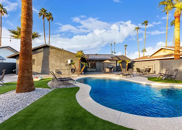 Holiday home The Greyston Retreat On Osborn Scottsdale