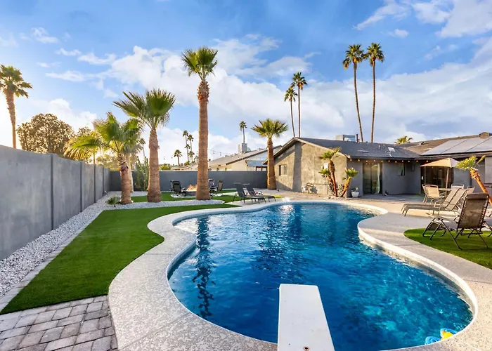 The Greyston Retreat On Osborn * Scottsdale