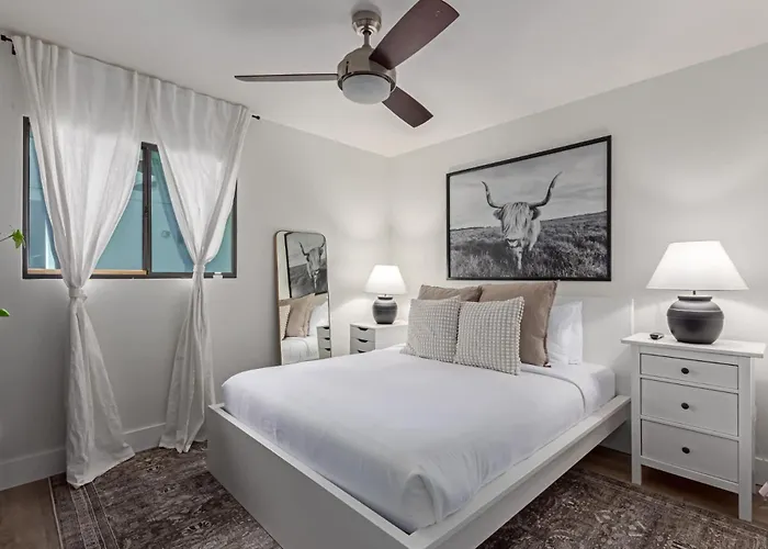 The Greyston Retreat On Osborn Holiday home Scottsdale